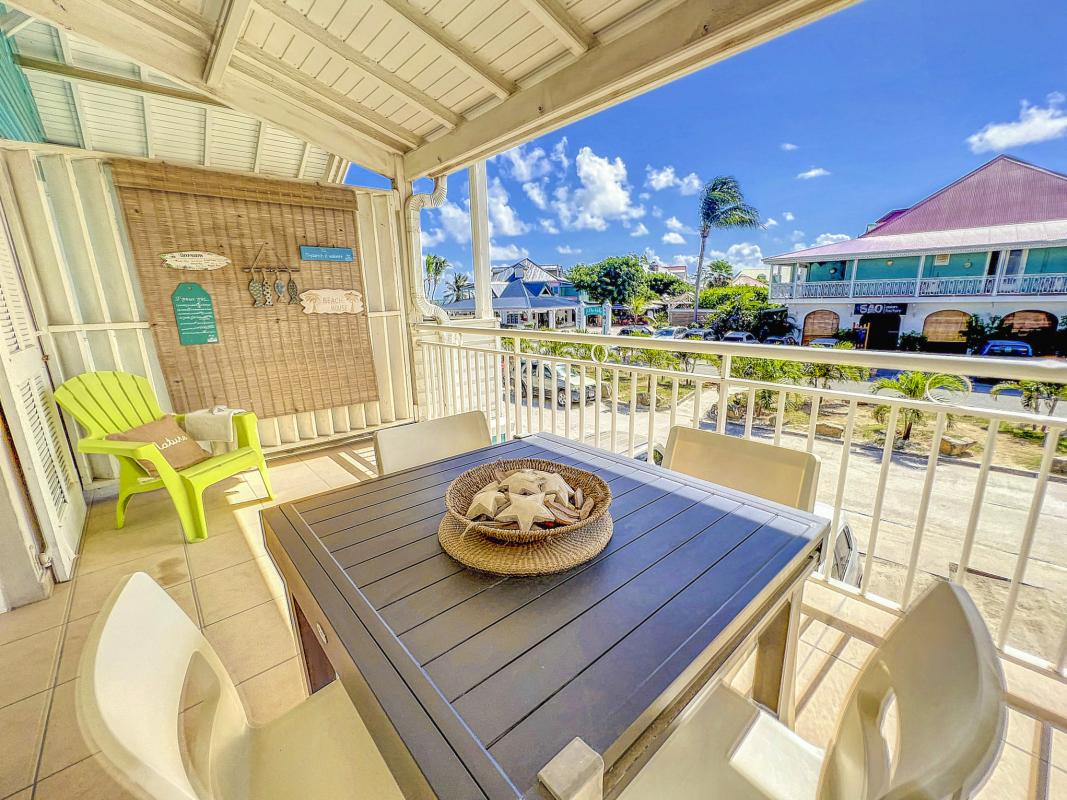 A louer appartement Baie Orientale Saint Martin-balcon-3